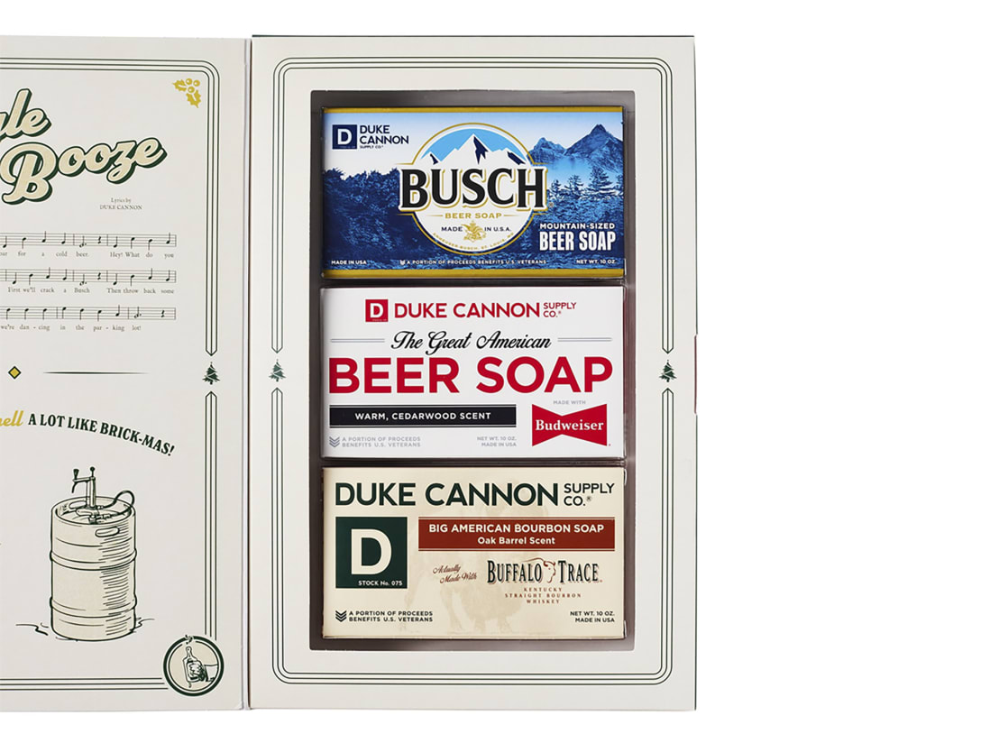 Duke Cannon Jingle Booze Soap Gift Set Duke Cannon Jingle Booze Soap Gift Set -ElaZtech store dukecannon jingleboozesoap giftset inside 75 06 dcn 10015a