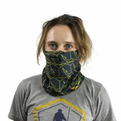 Catch Co. Tiled Necko