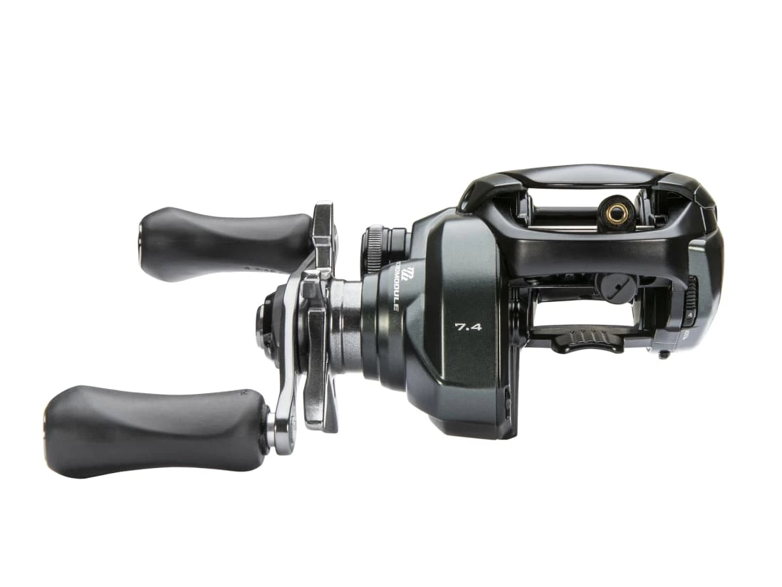 Shimano Curado MGL 150 HG Baitcasting Reel - Image 2